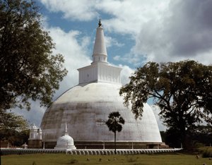 View of Ruwanwelisaya Stupa
