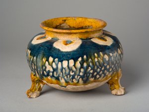 Bowl on Three Legs, Henan Province