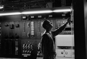Telephone Equipment Maintenance at PacTel