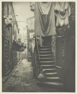 Close No. 193 High Street