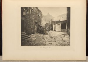 Close No. 267 High Street by Thomas Annan