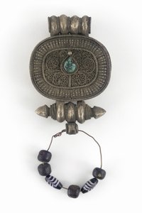 Amulet case (Gau)