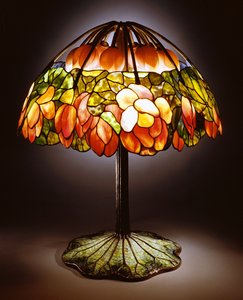 Pink lotus tiffany lamp outlet