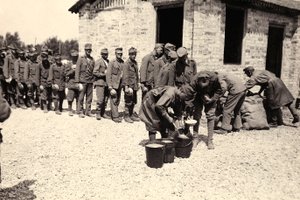 Austrian prisoners in Bagnaria Arsa, Udine, Italy, 02/04/1916