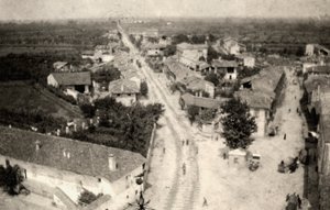 Panoramic shot of the city of Romans, taken from the bell tower of the church during WWI by Ugo Ojetti