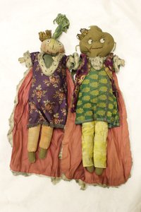 HM King Potato and HM Queen Onion rag dolls, with heads in the shape of a potato and an onion