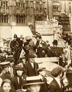 Alcock and Brown After the First Non-Stop Transatlantic Flight, London, June 1919 by Unbekannt