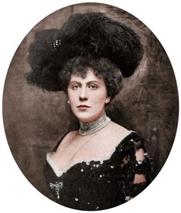Alice Keppel, English socialite by Unbekannt