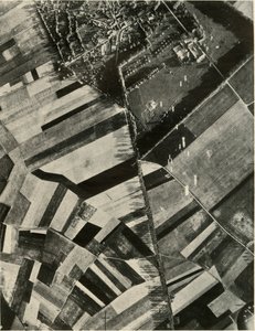 British Bombs on an Enemy Convoy, 1939-1940 by Unbekannt