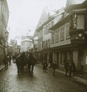 Column of German soldiers, Ribeauvillé, France, c. 1914-1918 by Unbekannt