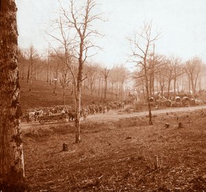 Column of Troops, Genicourt, Northern France, c1914-c1918 by Unbekannt