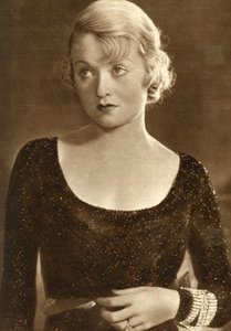 Constance Bennett, American actress by Unbekannt