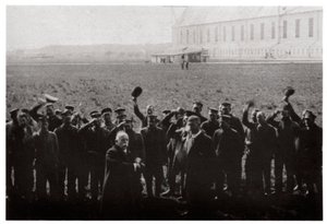 Count Zeppelin saluted by members of the naval airship fleet, Germany by Unbekannt