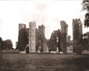 Cowdray House, Midhurst, Sussex by Unbekannt