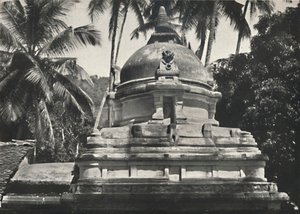 Dagoba im Tempel des Heilgen Zahnes in Kandy by Unbekannt