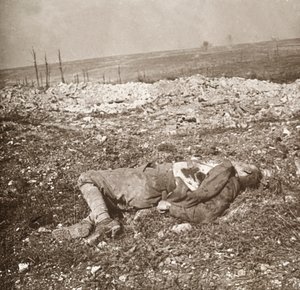 Dead German soldier, Verdun, northern France, c1914-c1918