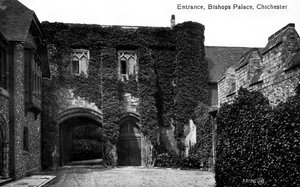 Entrance to the Bishops Palace, Chichester, Sussex by Unbekannt