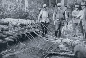 French Soldiers with Gas Cylinders, World War I, 1915 by Unbekannt