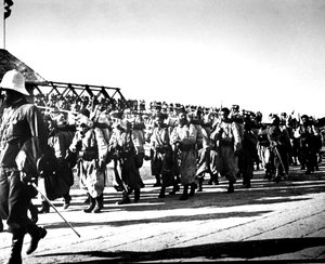 French troops, Tientsin, China by Unbekannt