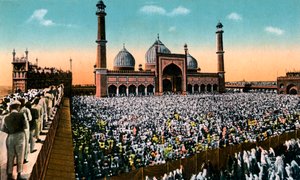 Friday Prayers, Jama Masjid, Delhi, India by Unbekannt