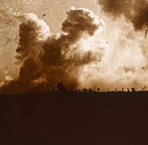 Gas attack, Verdun, northern France, c1914-c1918 by Unbekannt