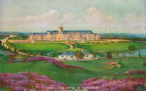 Gleneagles Hotel in Perthshire by Unbekannt