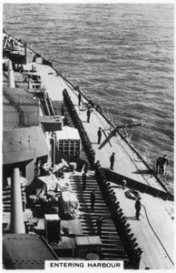 HMS Nelson Entering Harbour at Portsmouth by Unbekannt