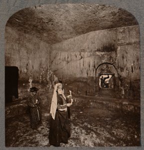 Interior of the Tombs of the Kings on the road to Nablus by Unbekannt
