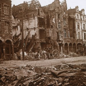 La Petite Place, Arras, Northern France, c1914-c1918