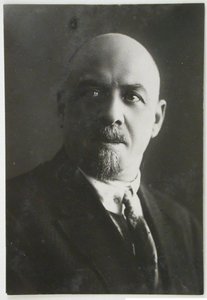 Leonid Aleksandrovich Vesnin, 1880-1933 by Unbekannt