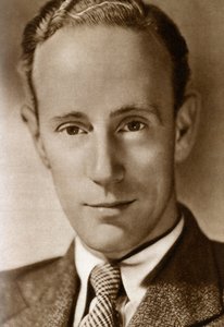 Leslie Howard, English actor by Unbekannt