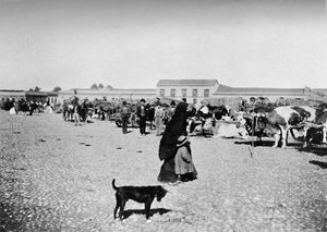 Market Day at Chillan, 1911 by Unbekannt