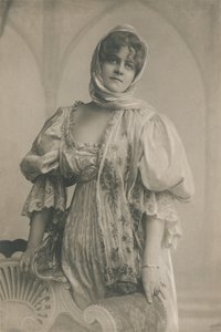 Miss Marie Studholme by Unbekannt