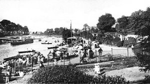 Parkers Ferry, Surbiton