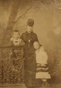 Princess Ekaterina Mikhailovna Yurievskaya with Children Georgy and Olga by Unbekannt