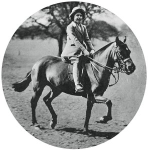 Princess Elizabeth on horseback, Windsor Great Park by Unbekannt