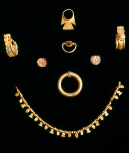 Punic Jewels by Unbekannt