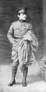Raoul Lufbery, French-American fighter pilot and flying ace of World War I by Unbekannt
