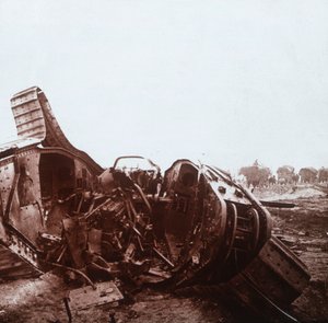 Ripped open tank, Champagne, northern France, c1914-c1918 by Unbekannt
