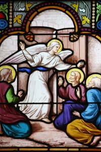 Saint-Corentin Cathedral, Quimper Stained glass: Apparition to St Peter, Quimper, France by Unbekannt