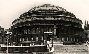 South Entrance of the Royal Albert Hall, London, Early 20th Century by Unbekannt