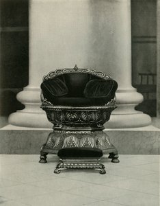 State Seat of Tippu Sultan in Government House, 1925 by Unbekannt