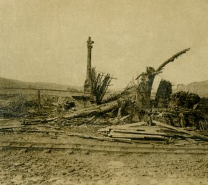 The Calvary at Les Éparges, Northern France, c1914-c1918 by Unbekannt