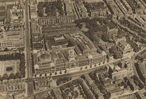 The Camera Catches a View of South Kensington from a Low-Flying Aeroplane by Unbekannt