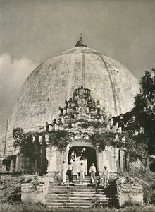 The Kaung-Hmu-Daw, Sagaing