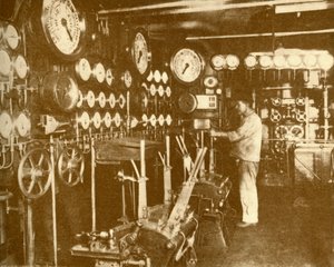 The Main Engine Control Platform of the Aquitania