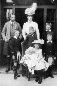 The Prince and Princess of Wales and their children, Abergeldie, Scotland