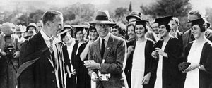 The Prince of Wales with Undergraduates in Grahamstown, South Africa by Unbekannt
