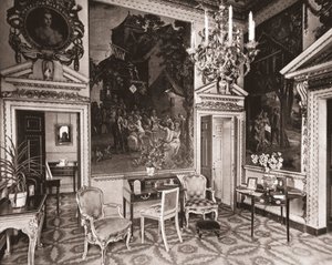 The Tapestry Room, Chiswick House, London, 1894 by Unbekannt
