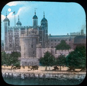 The Tower of London at night, late 19th or early 20th century by Unbekannt